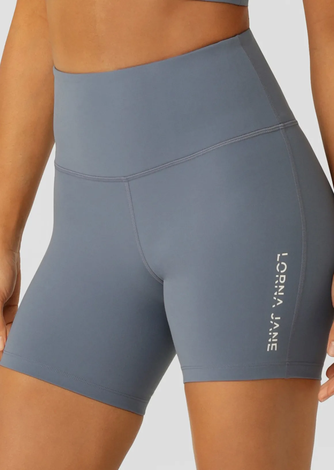 Lorna Jane Lotus No Chafe 16cm Bike Shorts PowderGrey Discount