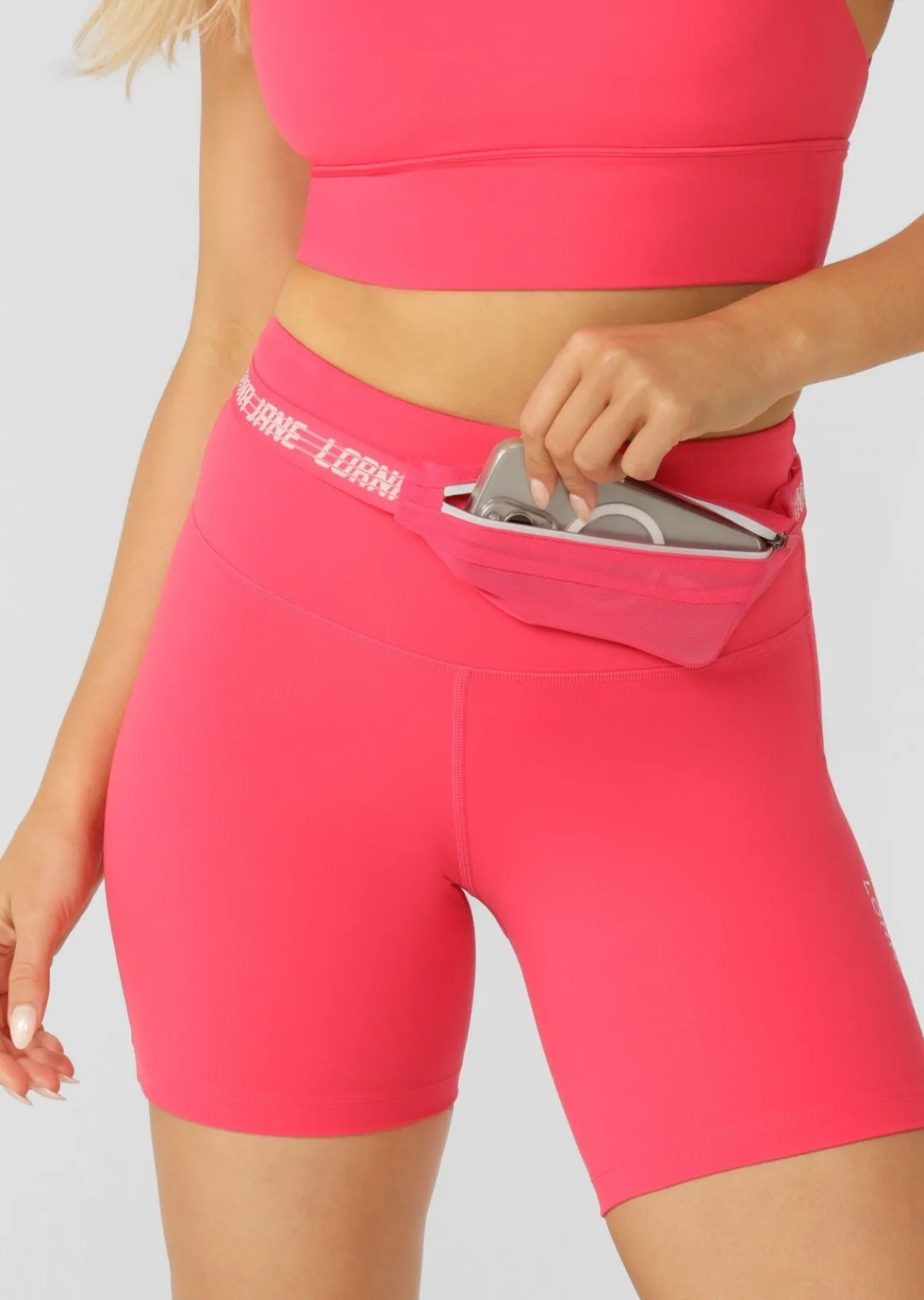 Lorna Jane On the Move Running Belt NeonRaspberry