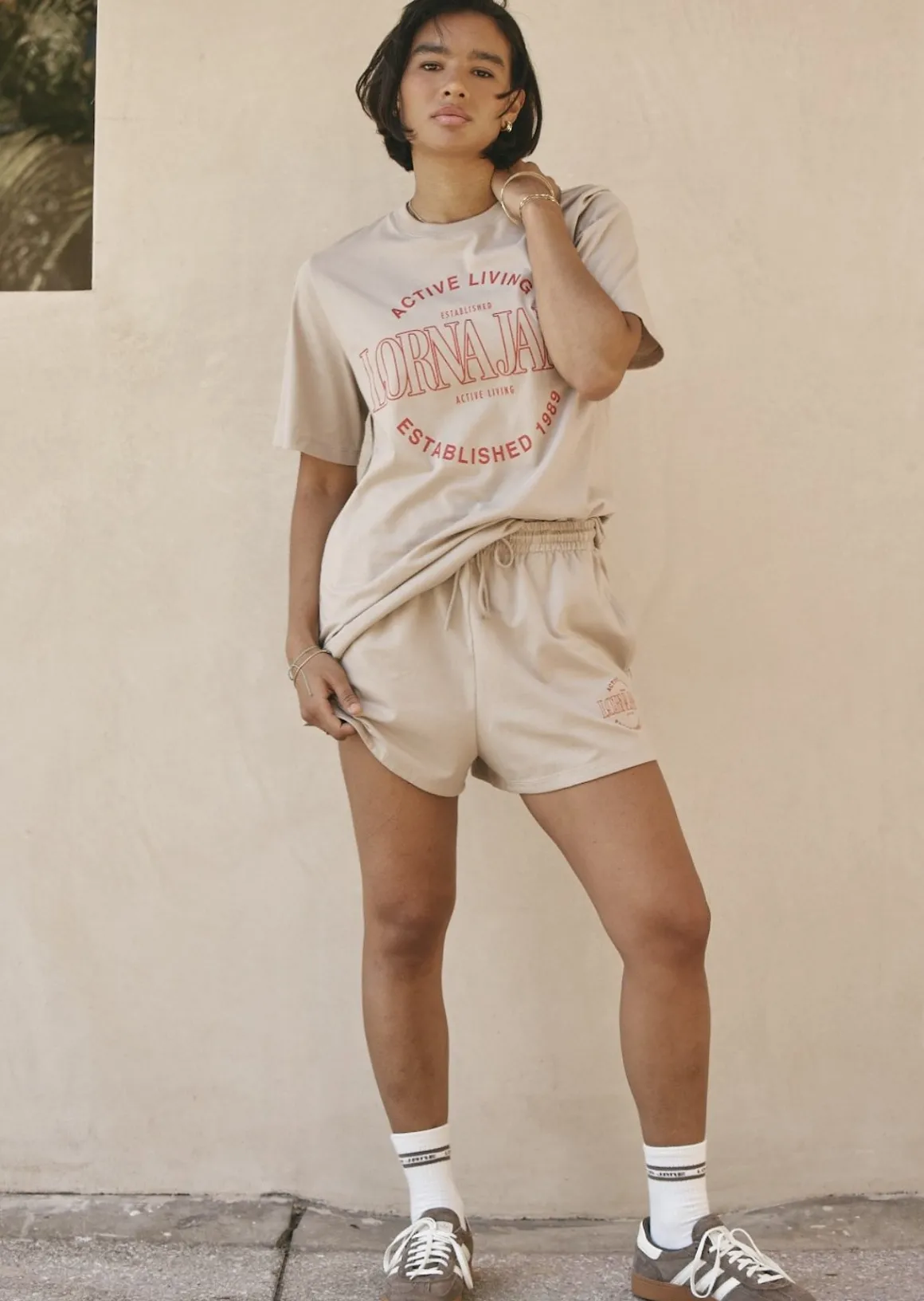 Lorna Jane Ultimate Weekender Shorts Latte New