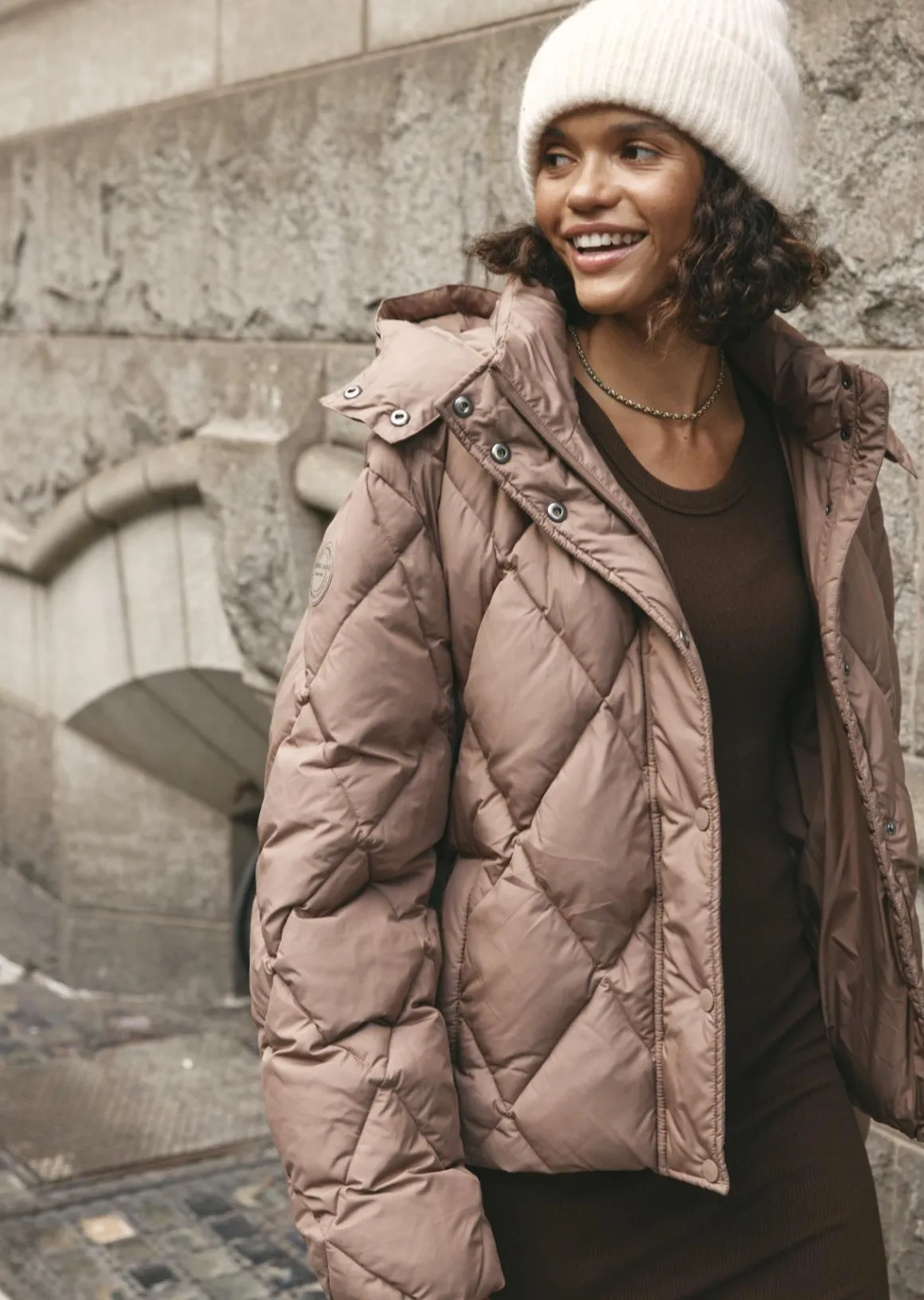 Lorna Jane Winter Warmth Recycled Puffer Jacket Cedar New